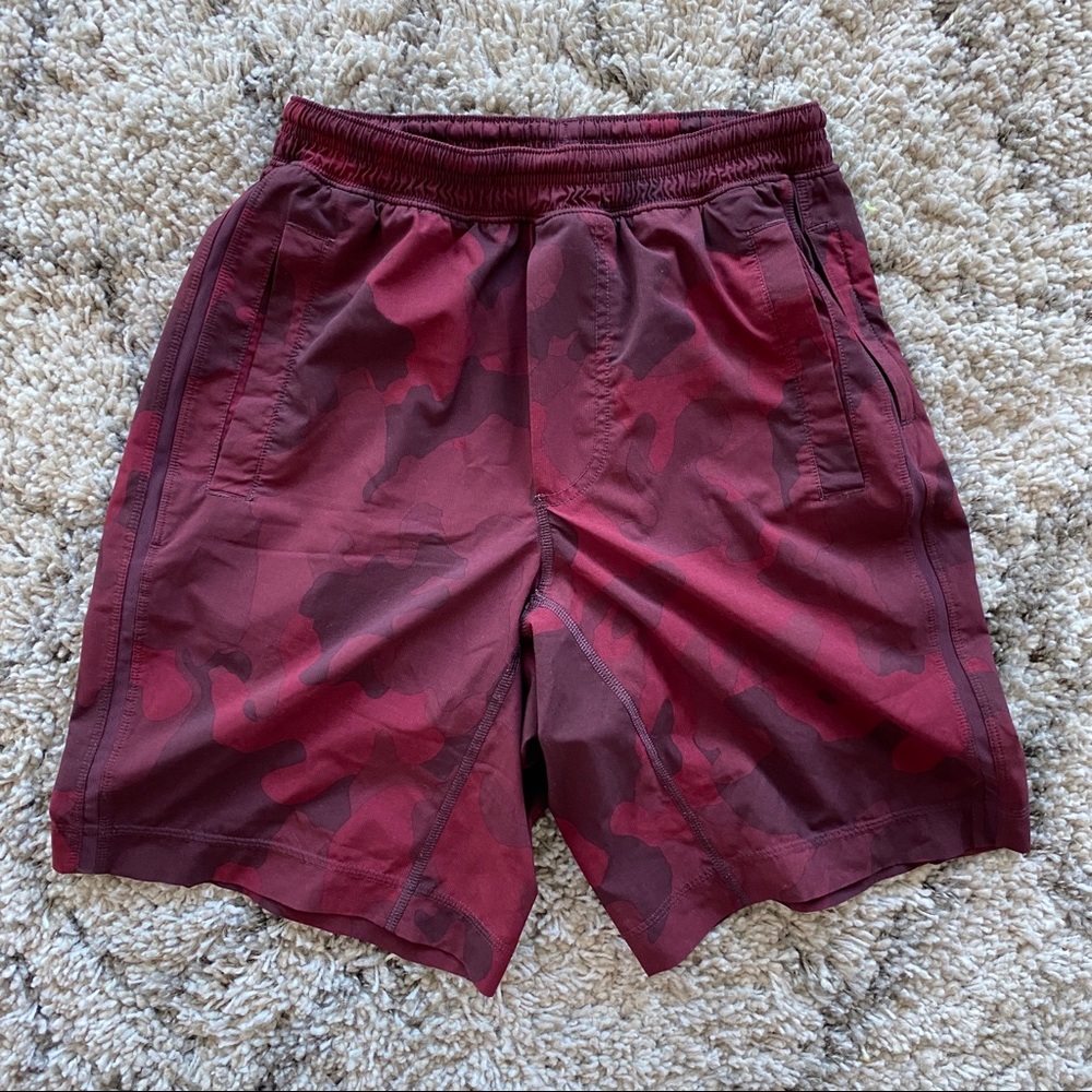 Lululemon Pace Breaker 8” Shorts